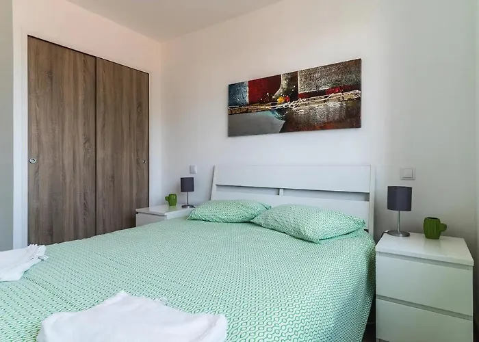 Encantador A Frente Da Do Sunset Apartman